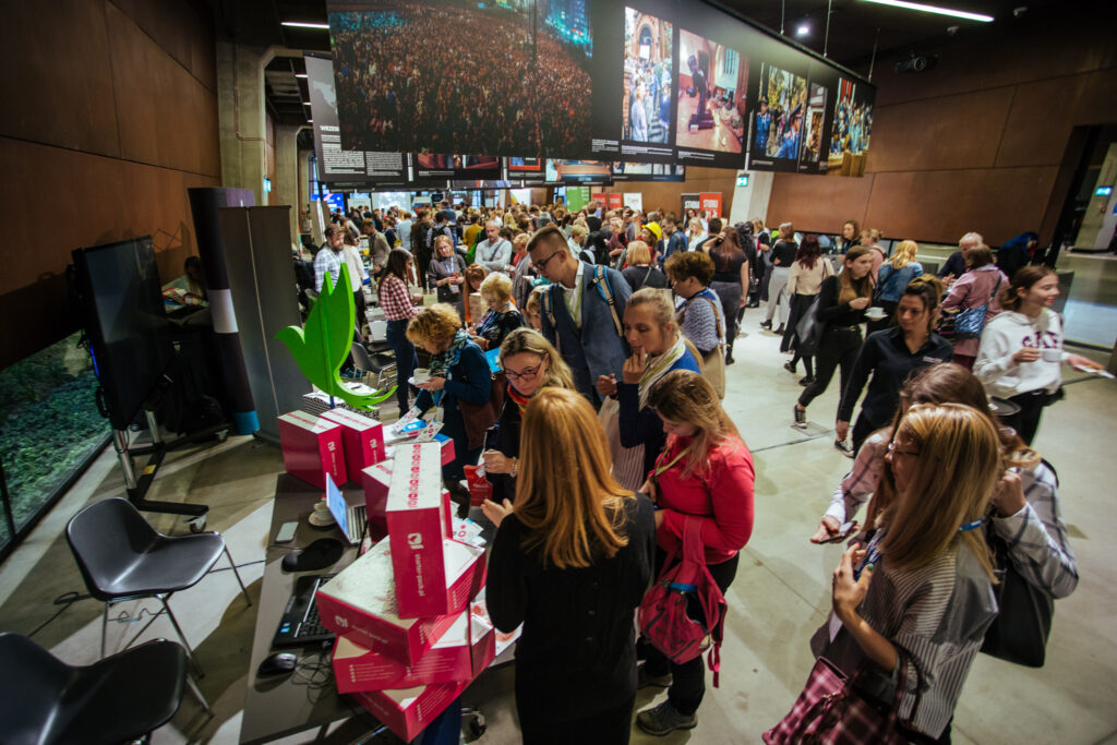 Zdjęcie z konferencji BeZee: strefa edushow
